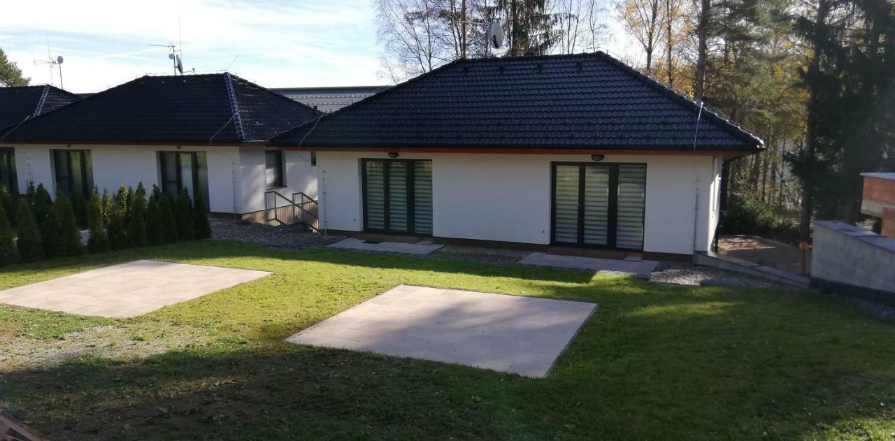 ליפנו נאד וויטאבו Slope Apartments Lipno מראה חיצוני תמונה