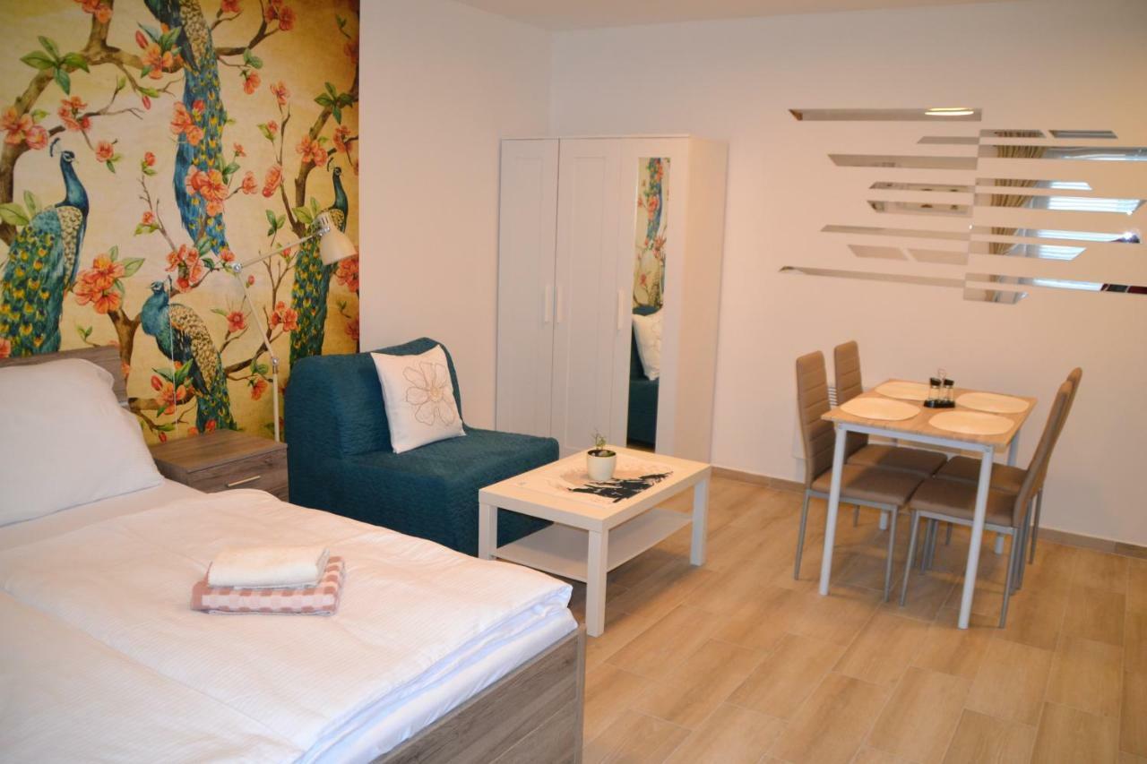 ליפנו נאד וויטאבו Slope Apartments Lipno מראה חיצוני תמונה