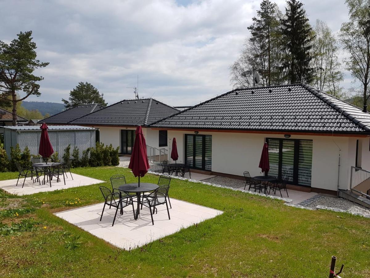 ליפנו נאד וויטאבו Slope Apartments Lipno מראה חיצוני תמונה